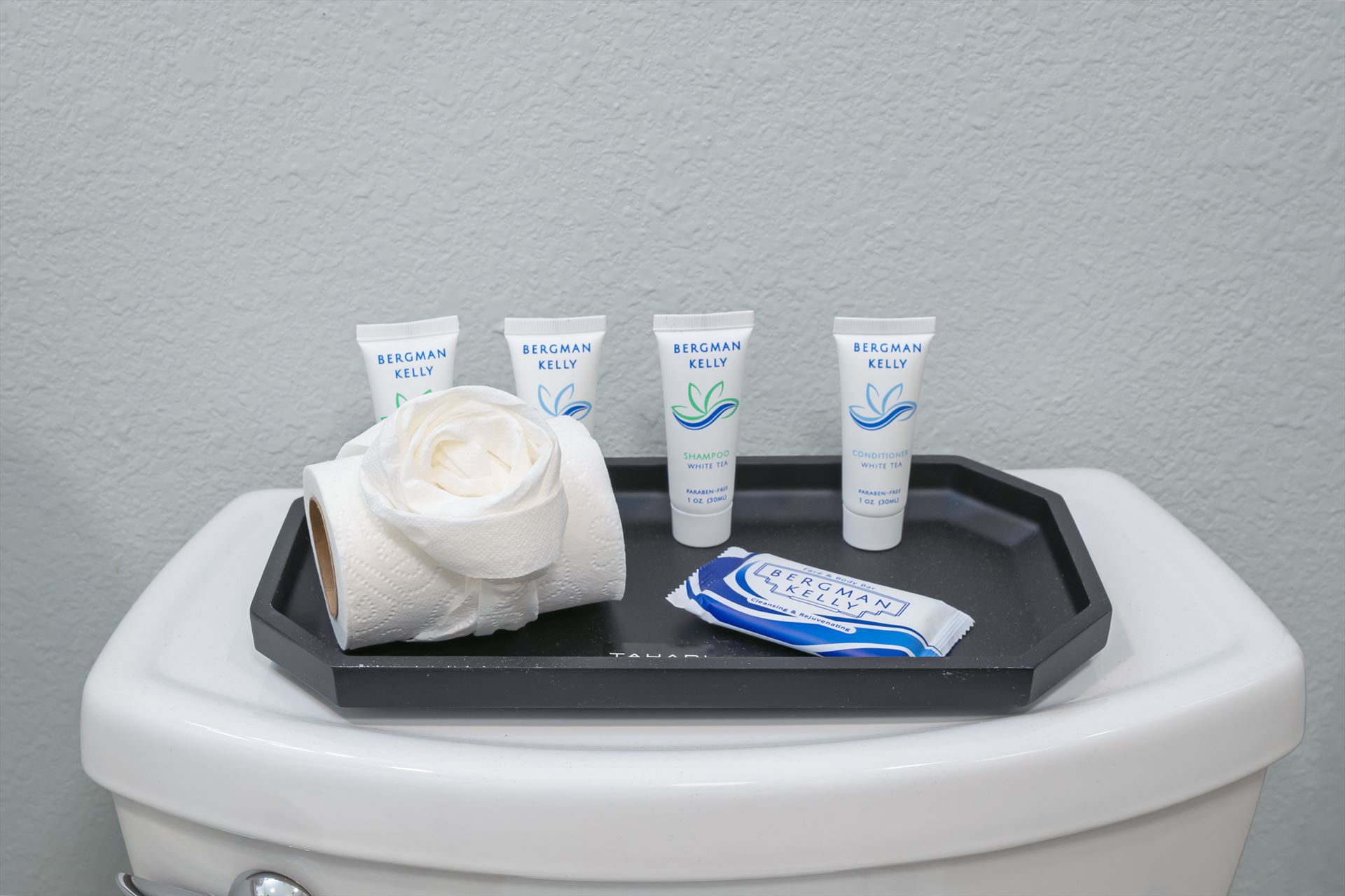 7433 beach drive 28.jpg -  by Terry Kelly Photography