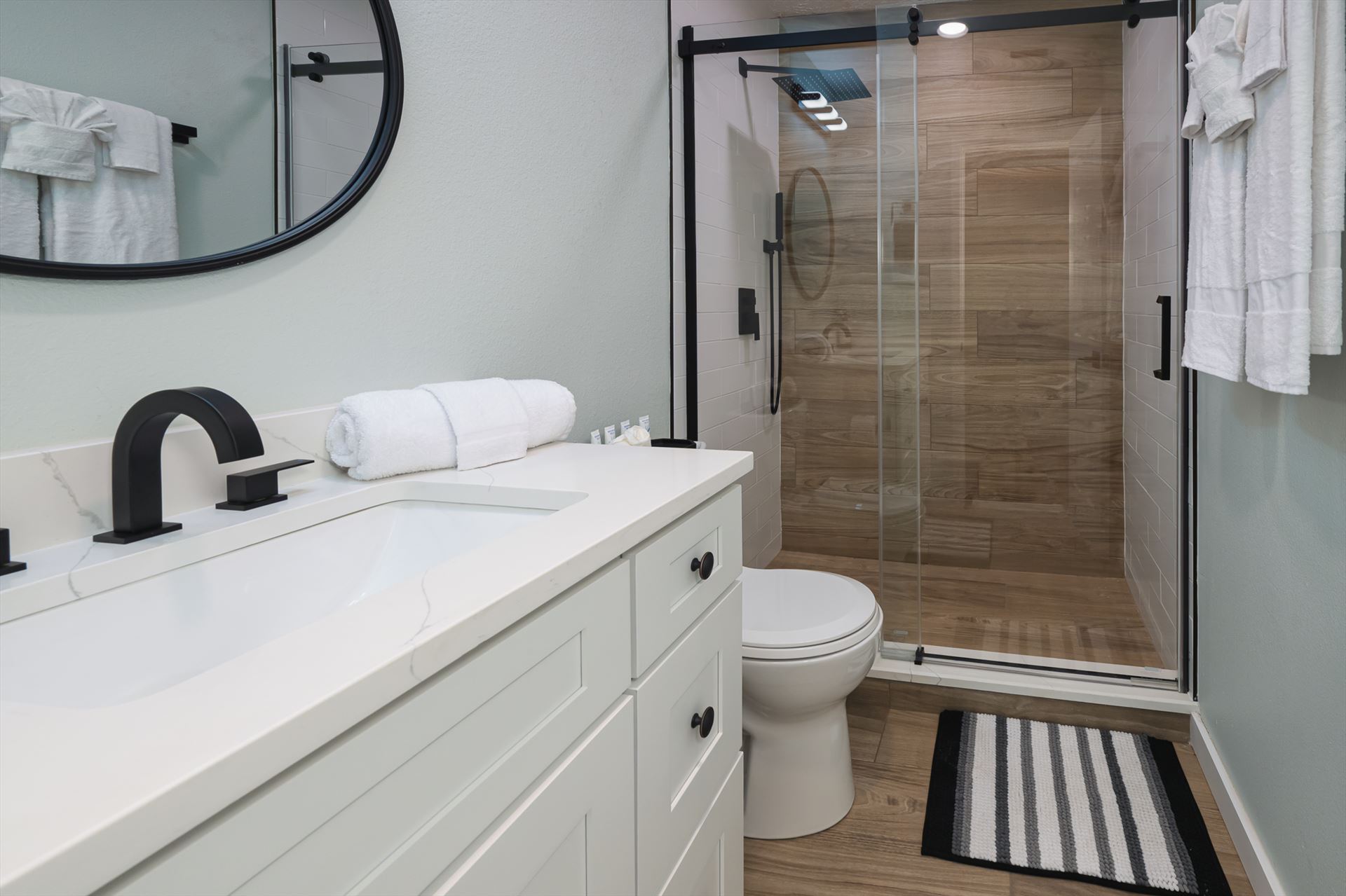 7433 beach drive 27.jpg -  by Terry Kelly Photography