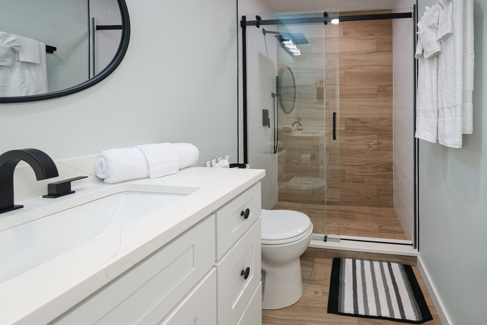 7433 beach drive 26.jpg -  by Terry Kelly Photography