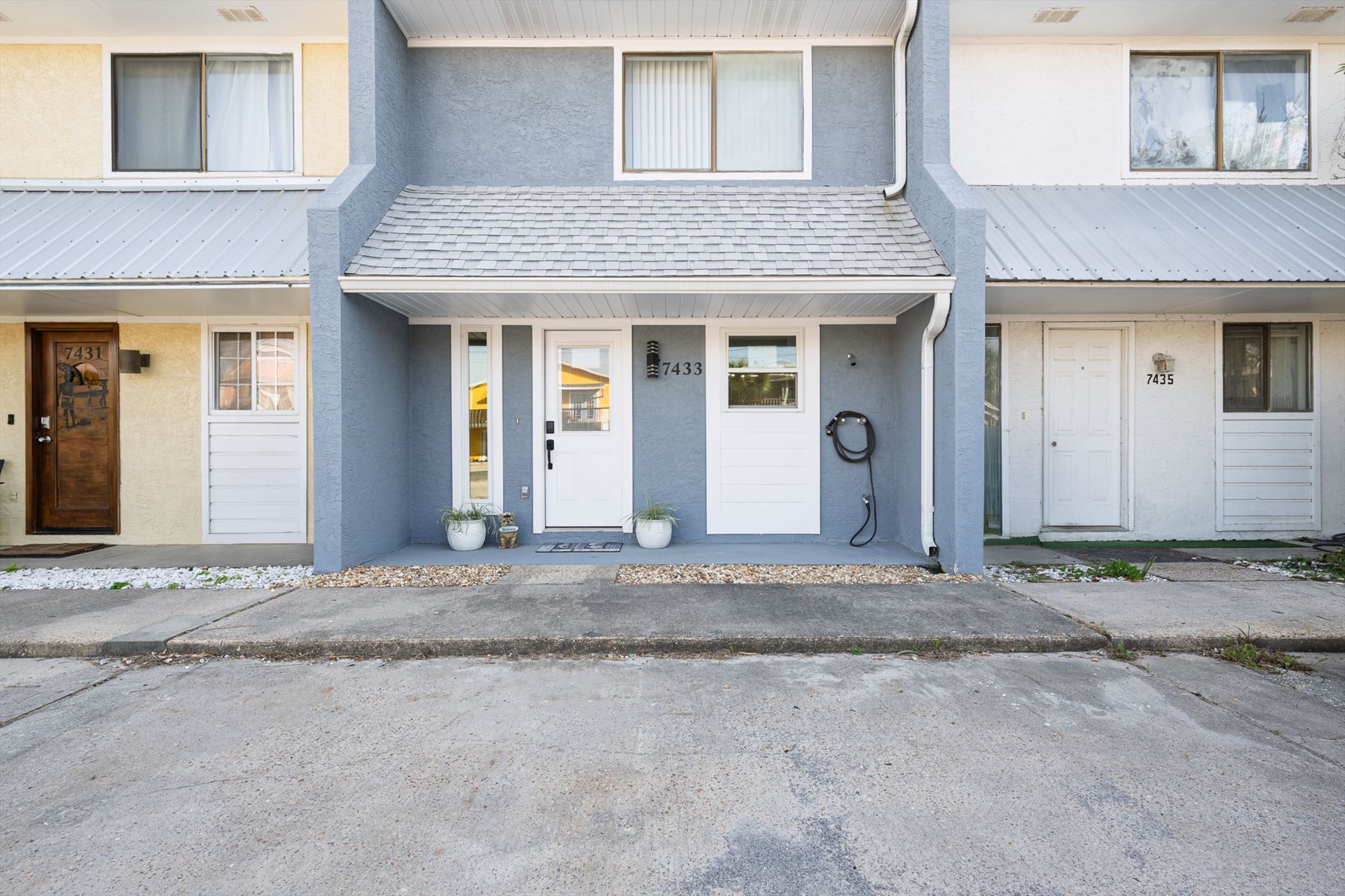 7433 beach drive 39.jpg -  by Terry Kelly Photography