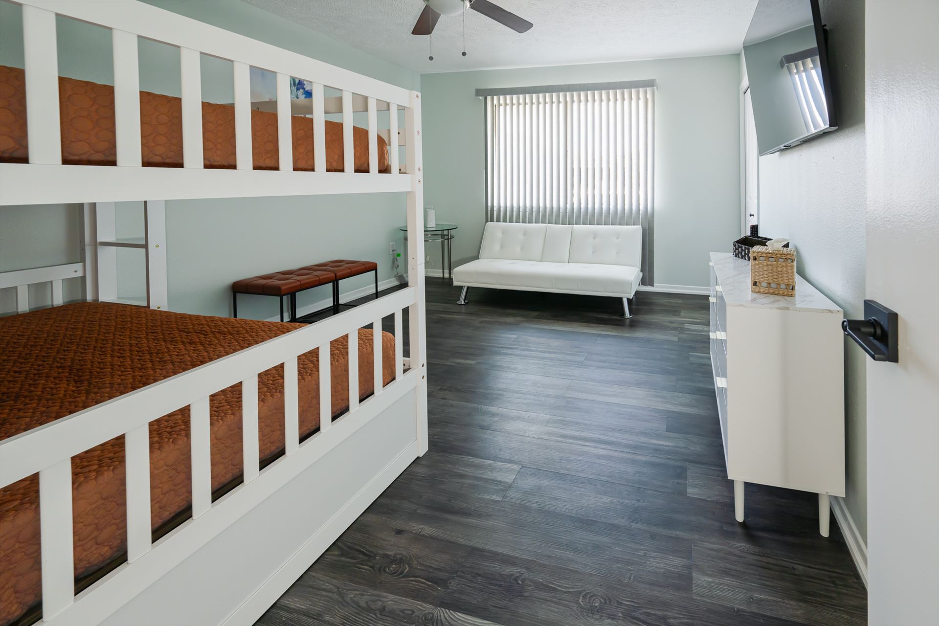 7433 beach drive 20.jpg -  by Terry Kelly Photography