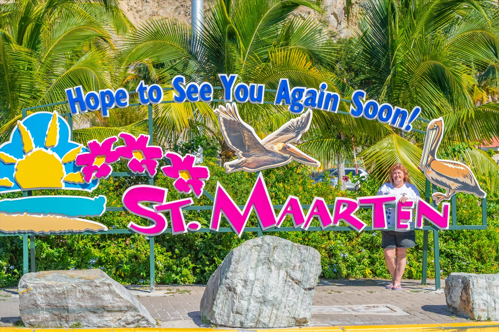 St. Maarten - Lisa at the hope to see you again soon sign by Terry Kelly Photography